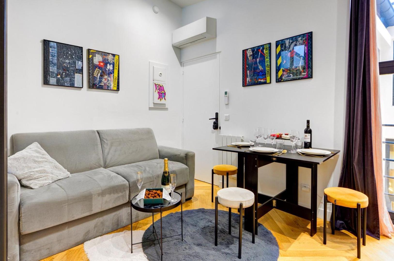 214 Vuitton - Superb In Appartamento *